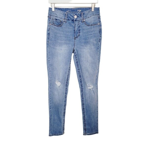 Seven7 Sz 8 Tummyless High Rise Skinny Jean Light Wash Distressed Knees Stretchy - Picture 1 of 9